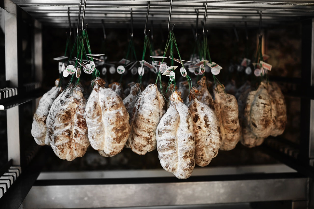 Jesus du Pays Basque  (550g Minimum)